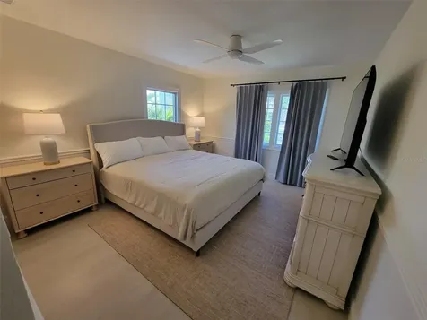 323 Madison Drive Sarasota FL 34236