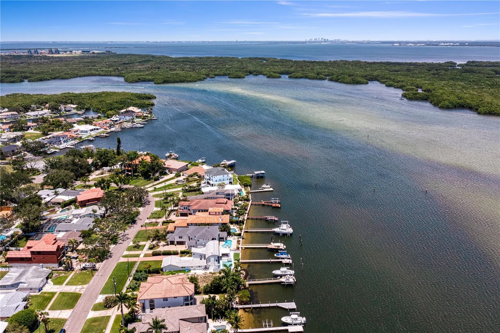 6527 Bayou Grande Blvd NE St Petersburg FL 33702
