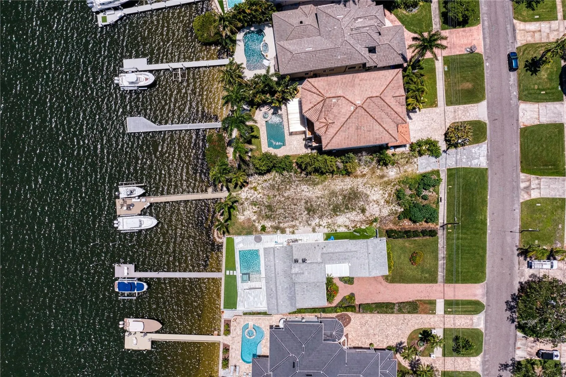 6527 Bayou Grande Blvd NE St Petersburg FL 33702