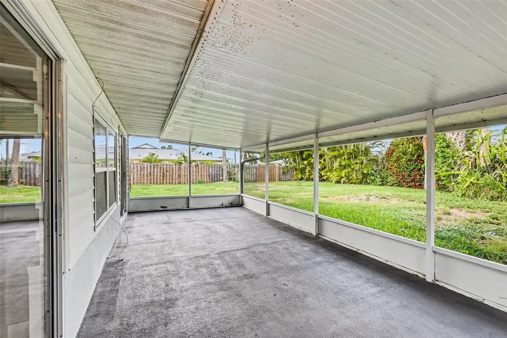 2009 Tarpon Road Palmetto FL 34221