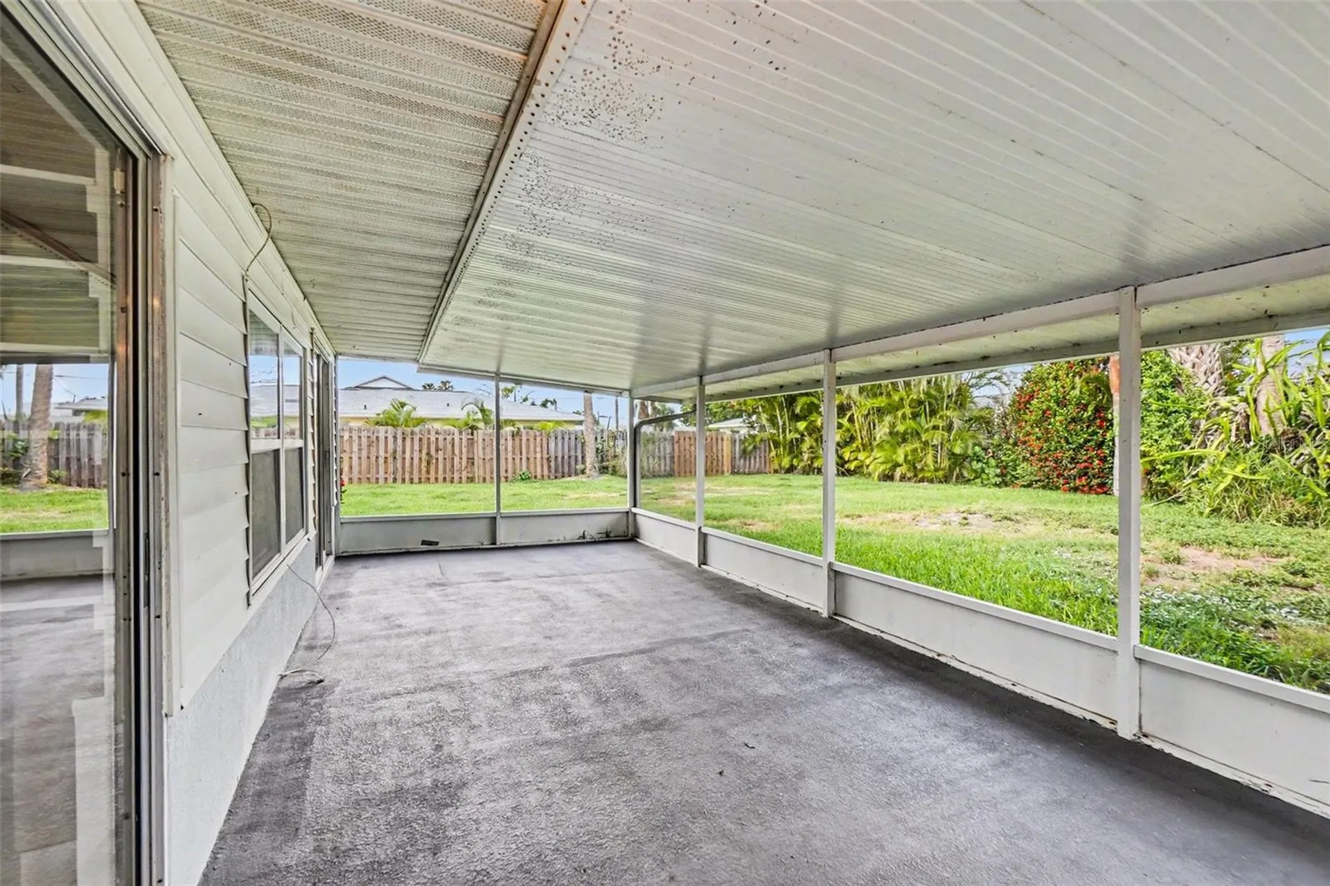2009 Tarpon Road Palmetto FL 34221