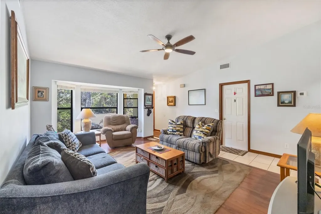 521 Artists Avenue Englewood FL 34223