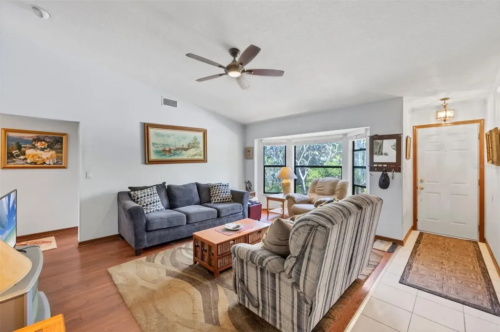 521 Artists Avenue Englewood FL 34223