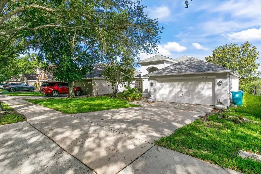 1935 Westpointe Circle Orlando FL 32835