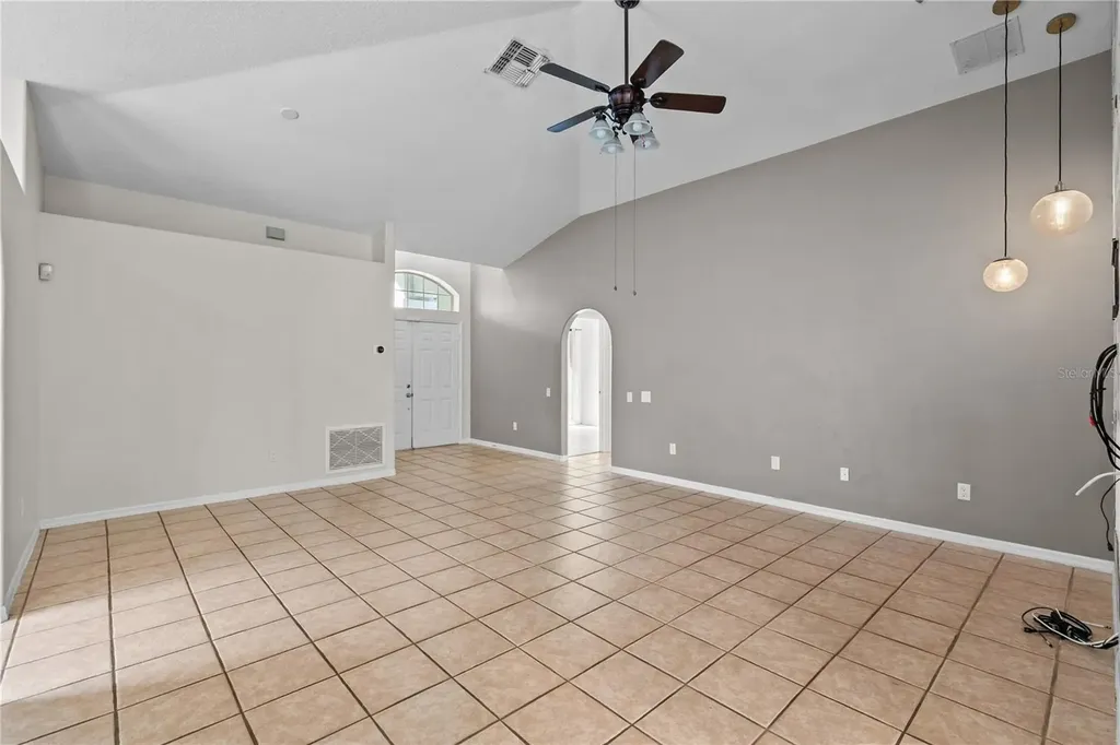 1935 Westpointe Circle Orlando FL 32835