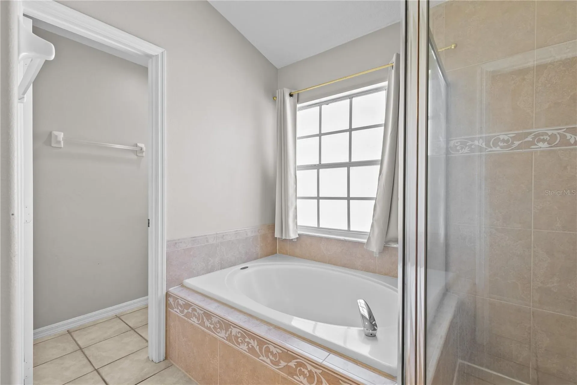 1935 Westpointe Circle Orlando FL 32835