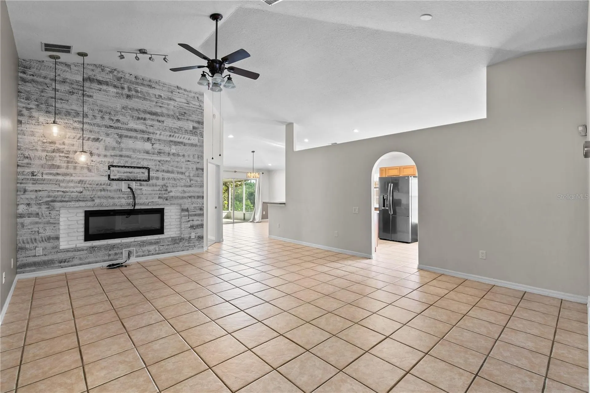 1935 Westpointe Circle Orlando FL 32835