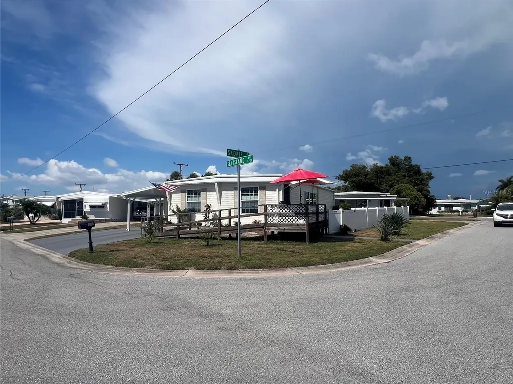 4906 Sea Island Avenue Sarasota FL 34234