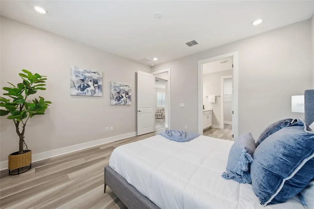 31887 Anchor Point Drive Wesley Chapel FL 33545