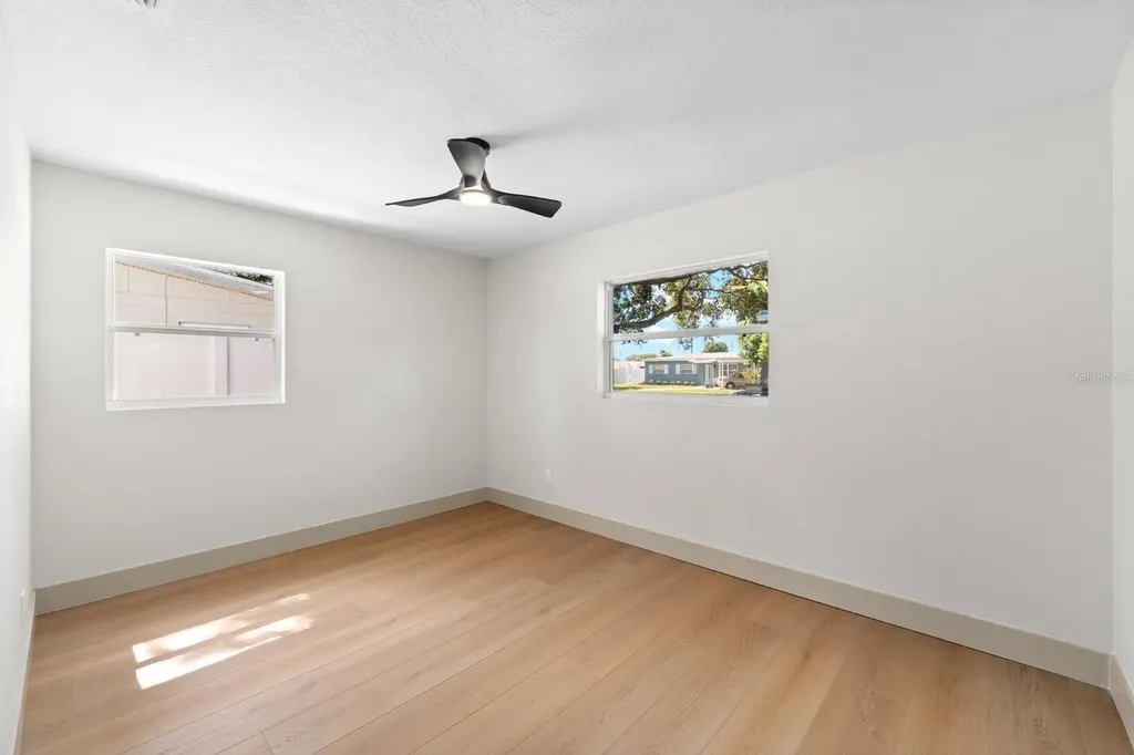 5771 92nd Terrace N Pinellas Park FL 33782