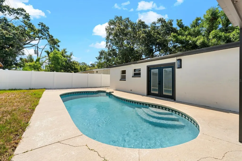 5771 92nd Terrace N Pinellas Park FL 33782