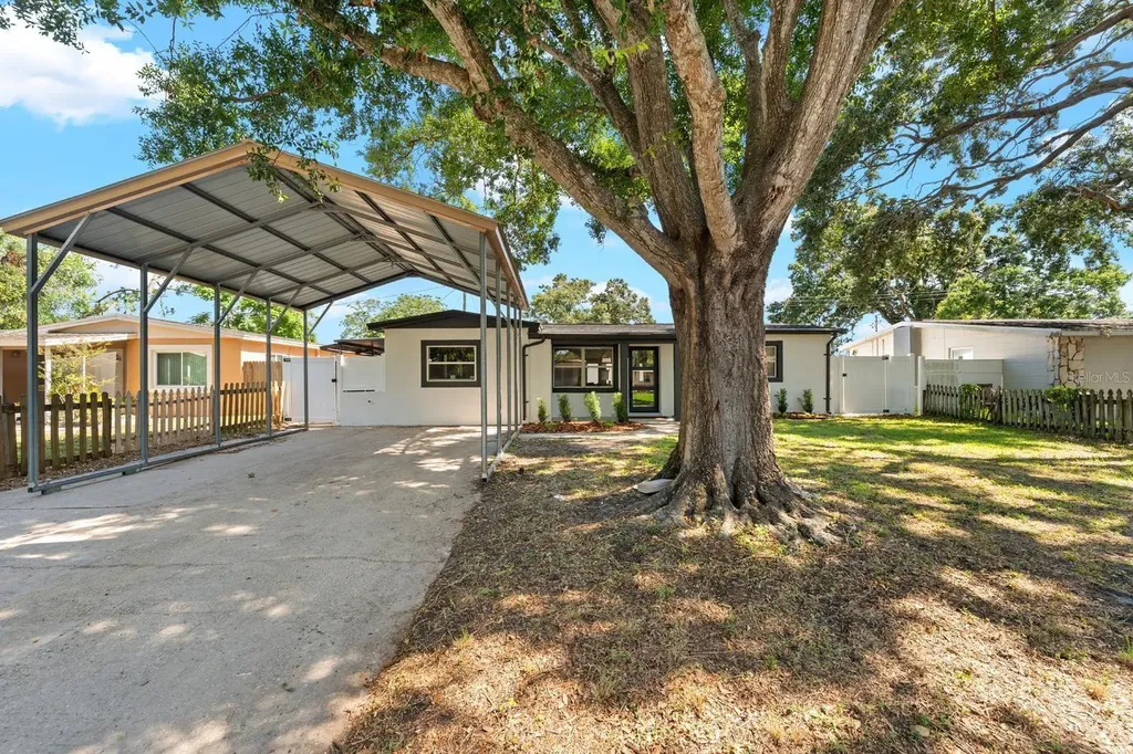 5771 92nd Terrace N Pinellas Park FL 33782