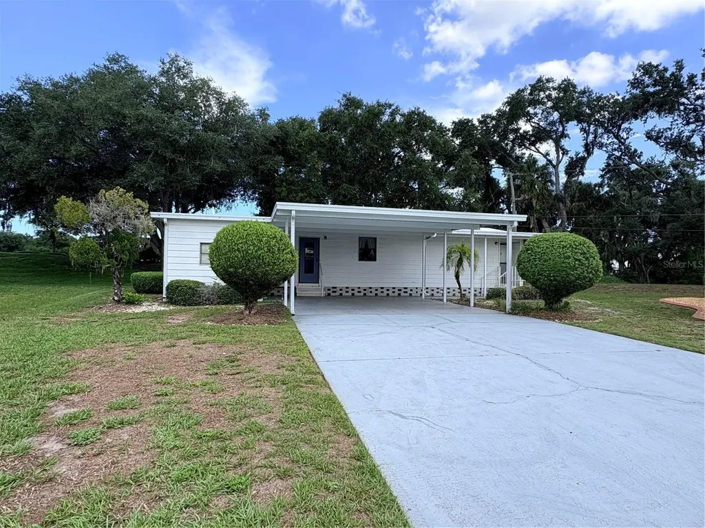 8519 Buckingham Place Palmetto FL 34221