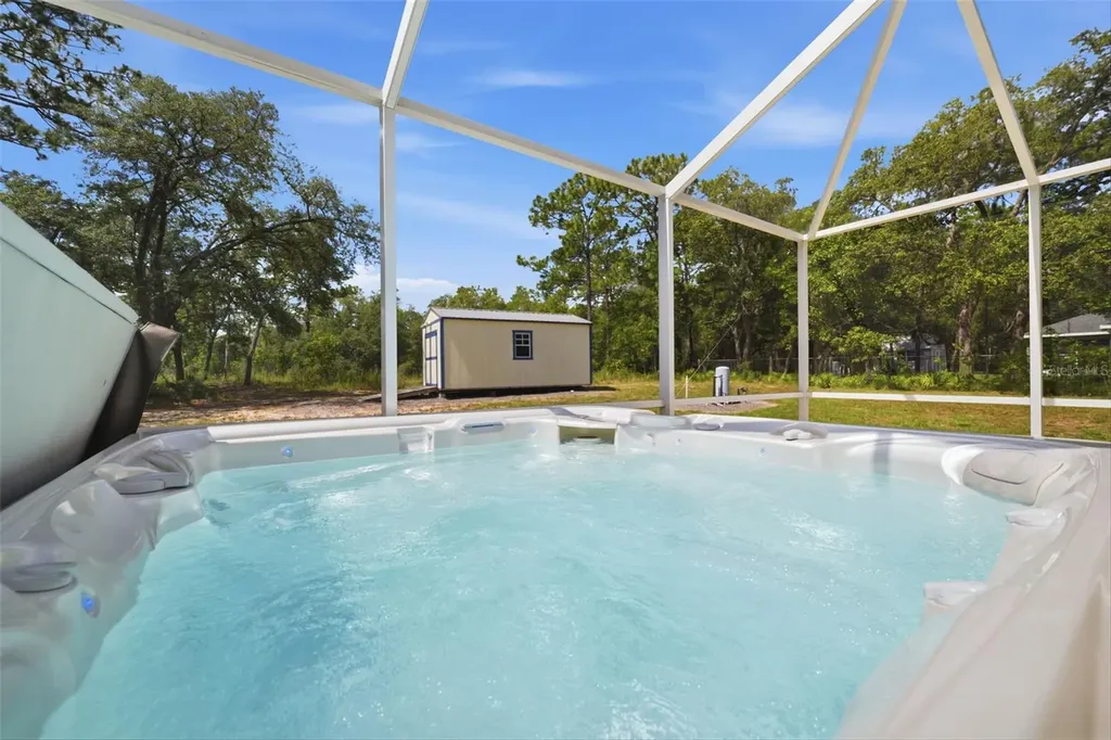 11020 Sage Thrasher Avenue Weeki Wachee FL 34614