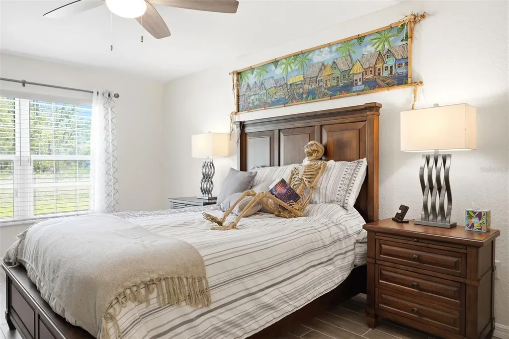 11020 Sage Thrasher Avenue Weeki Wachee FL 34614