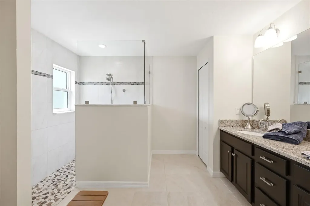 11020 Sage Thrasher Avenue Weeki Wachee FL 34614