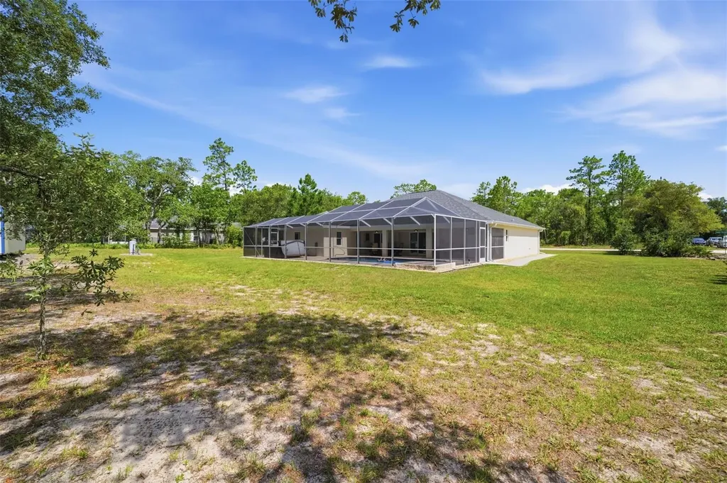 11020 Sage Thrasher Avenue Weeki Wachee FL 34614