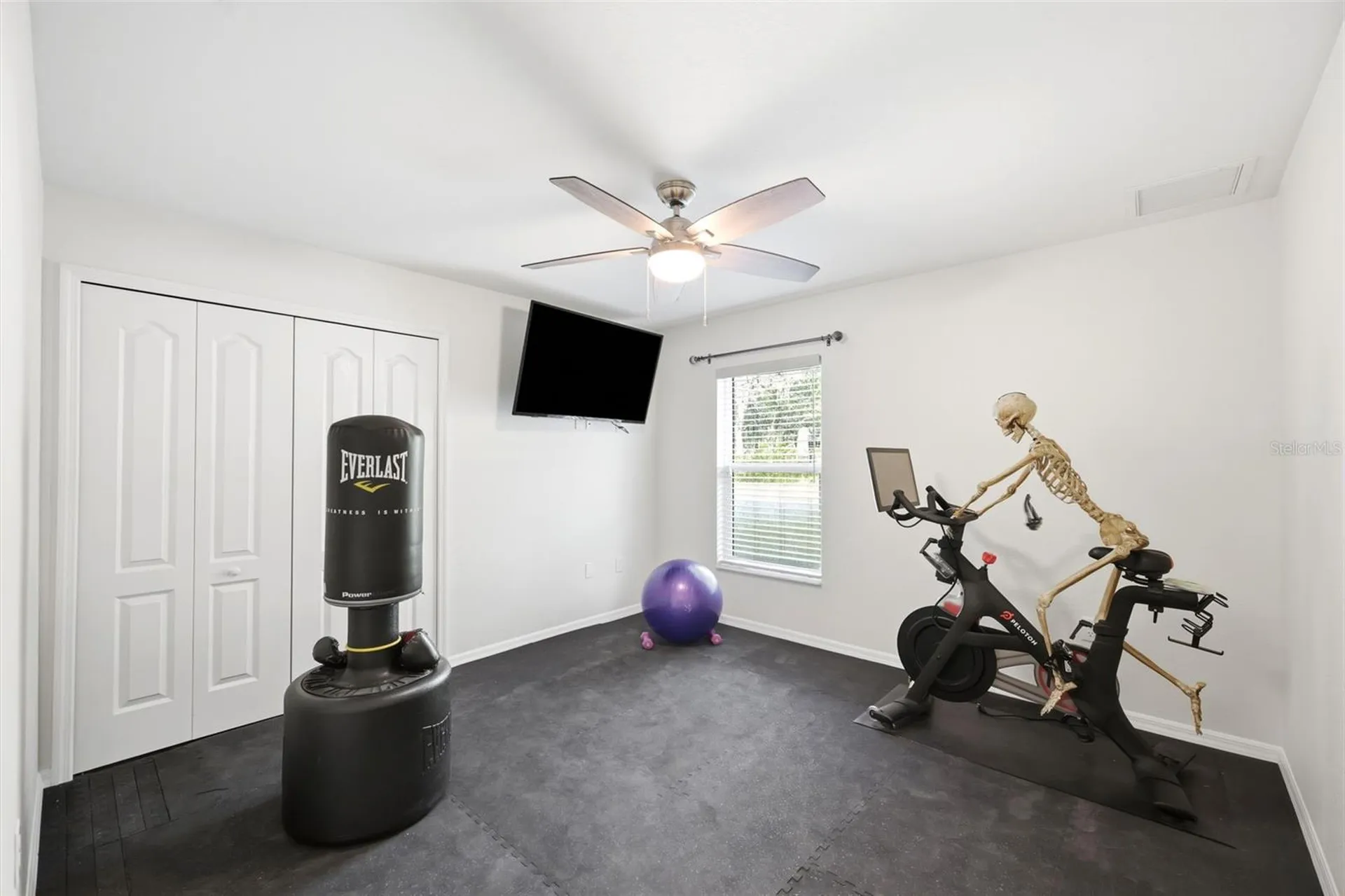 11020 Sage Thrasher Avenue Weeki Wachee FL 34614