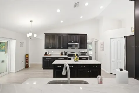 11020 Sage Thrasher Avenue Weeki Wachee FL 34614