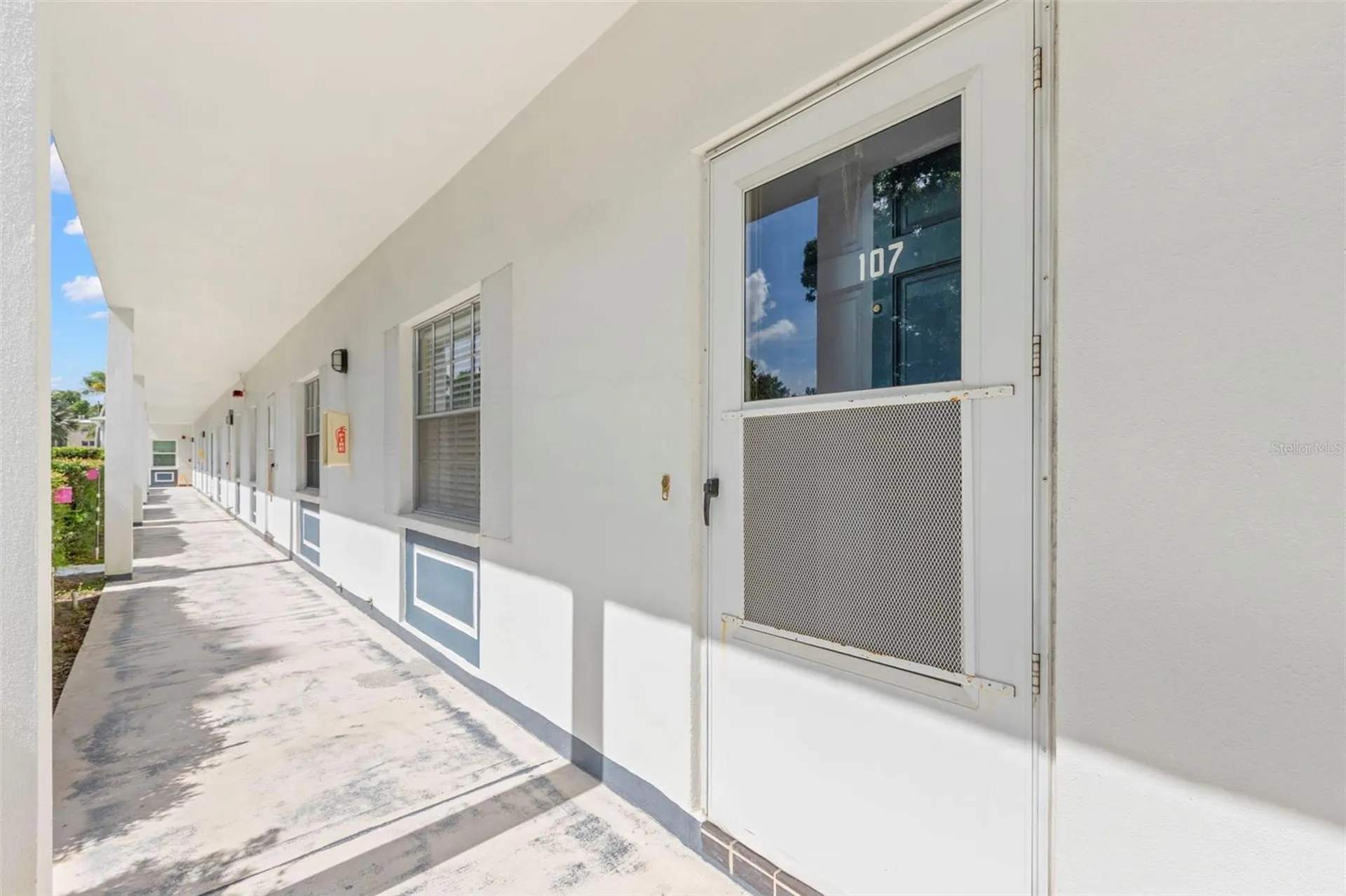 400 Glennes Lane Dunedin FL 34698