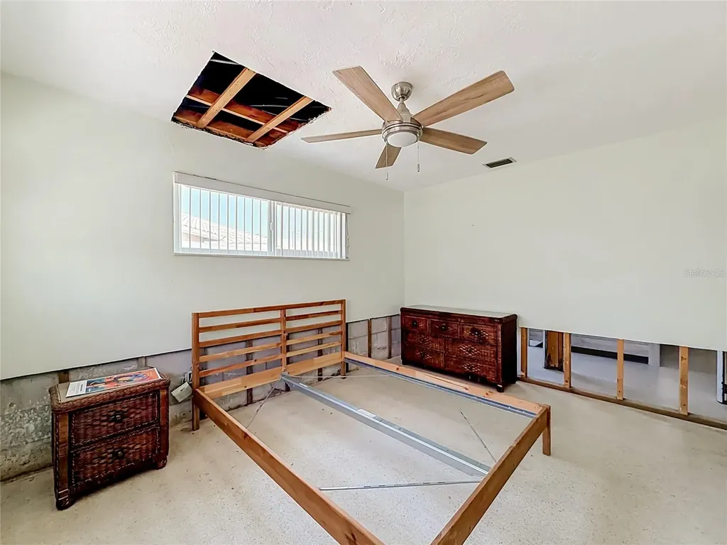 7905 11th Avenue S St Petersburg FL 33707