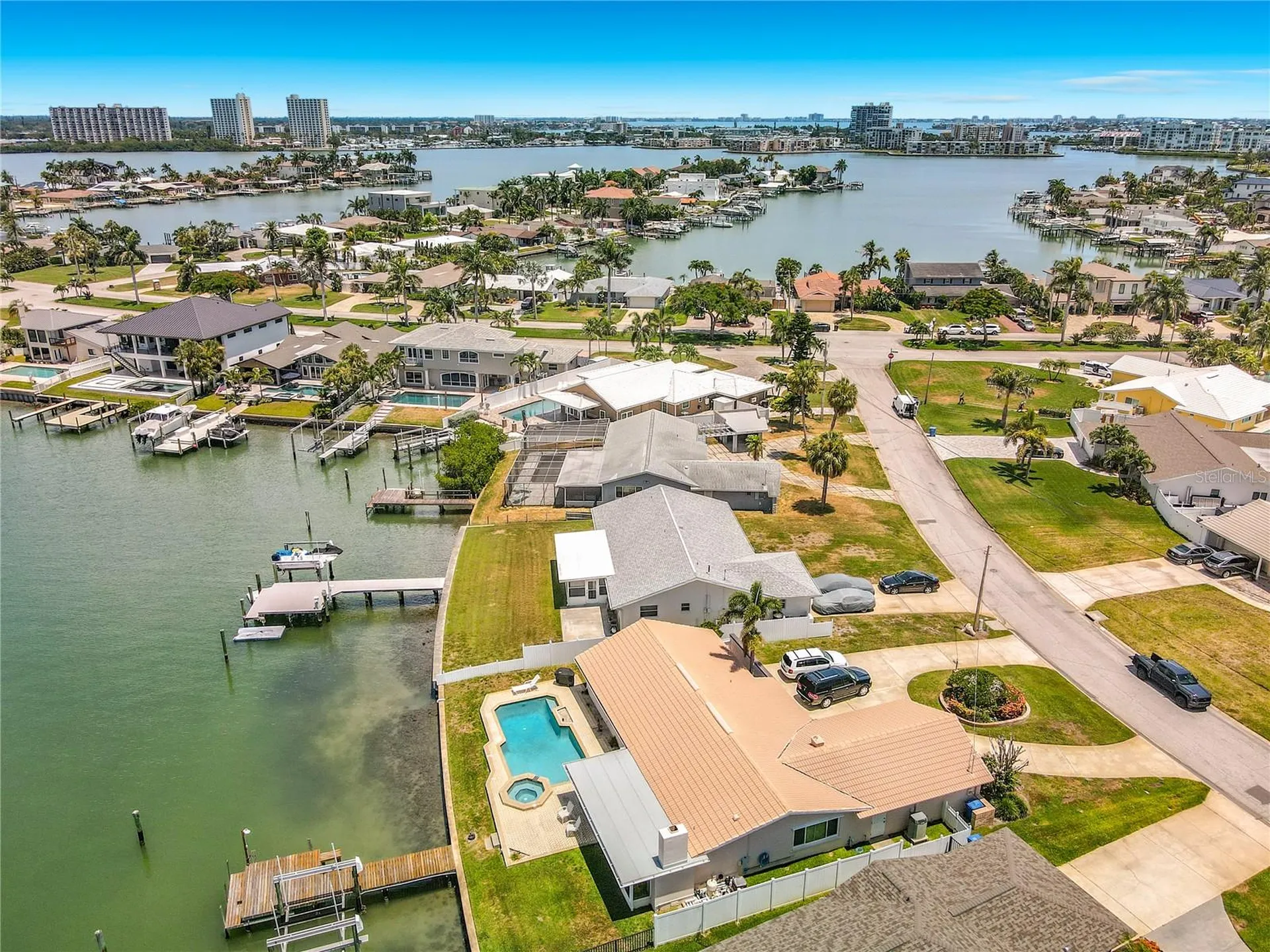 7905 11th Avenue S St Petersburg FL 33707