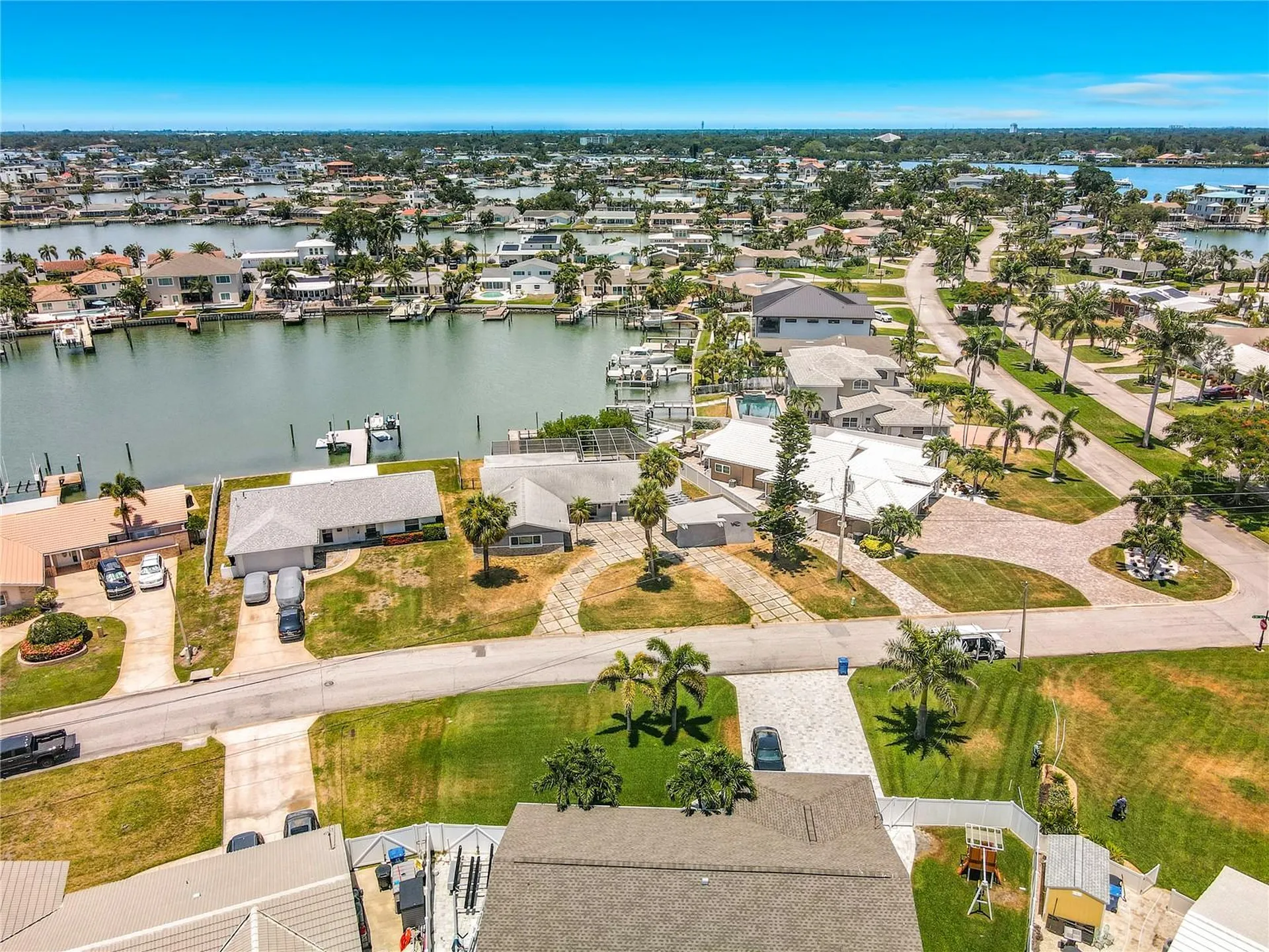7905 11th Avenue S St Petersburg FL 33707