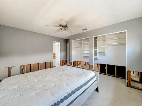 7905 11th Avenue S St Petersburg FL 33707