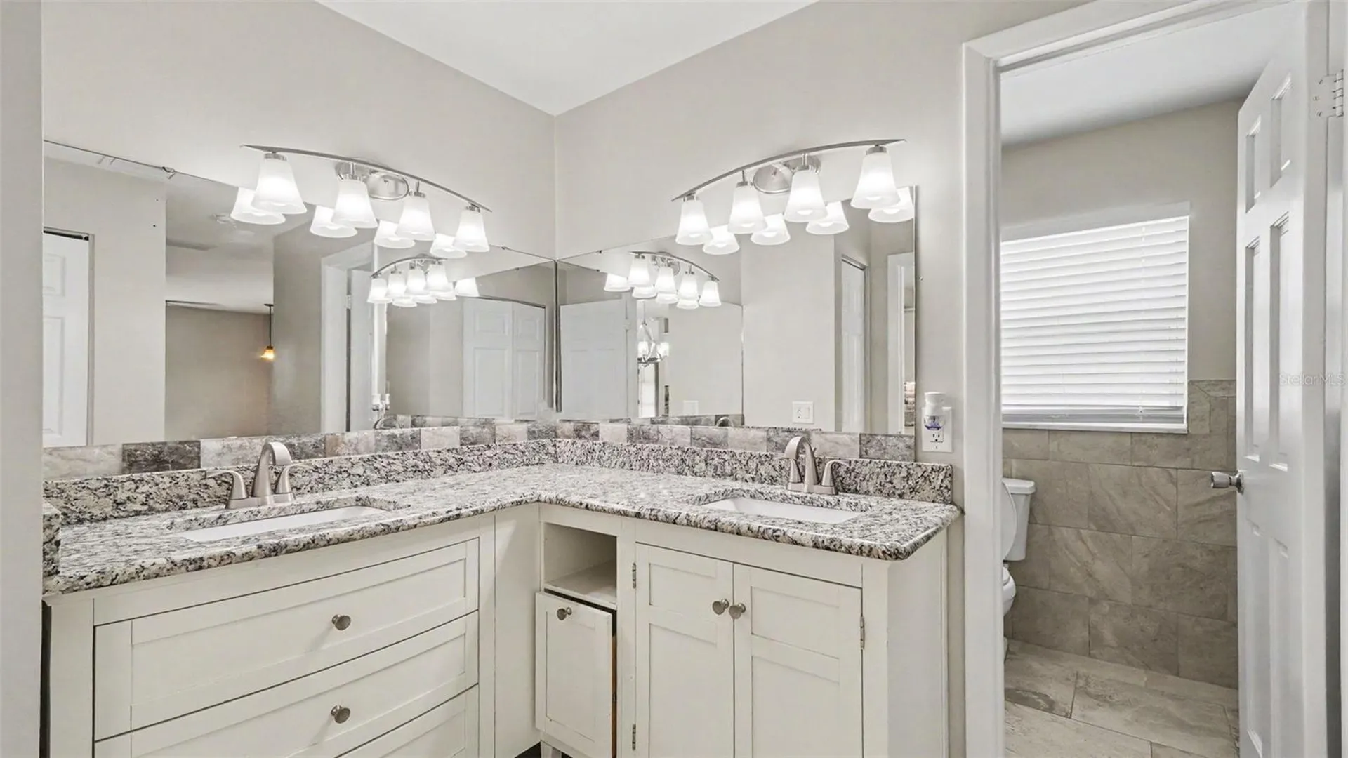 2135 NE 6th Place Ocala FL 34470