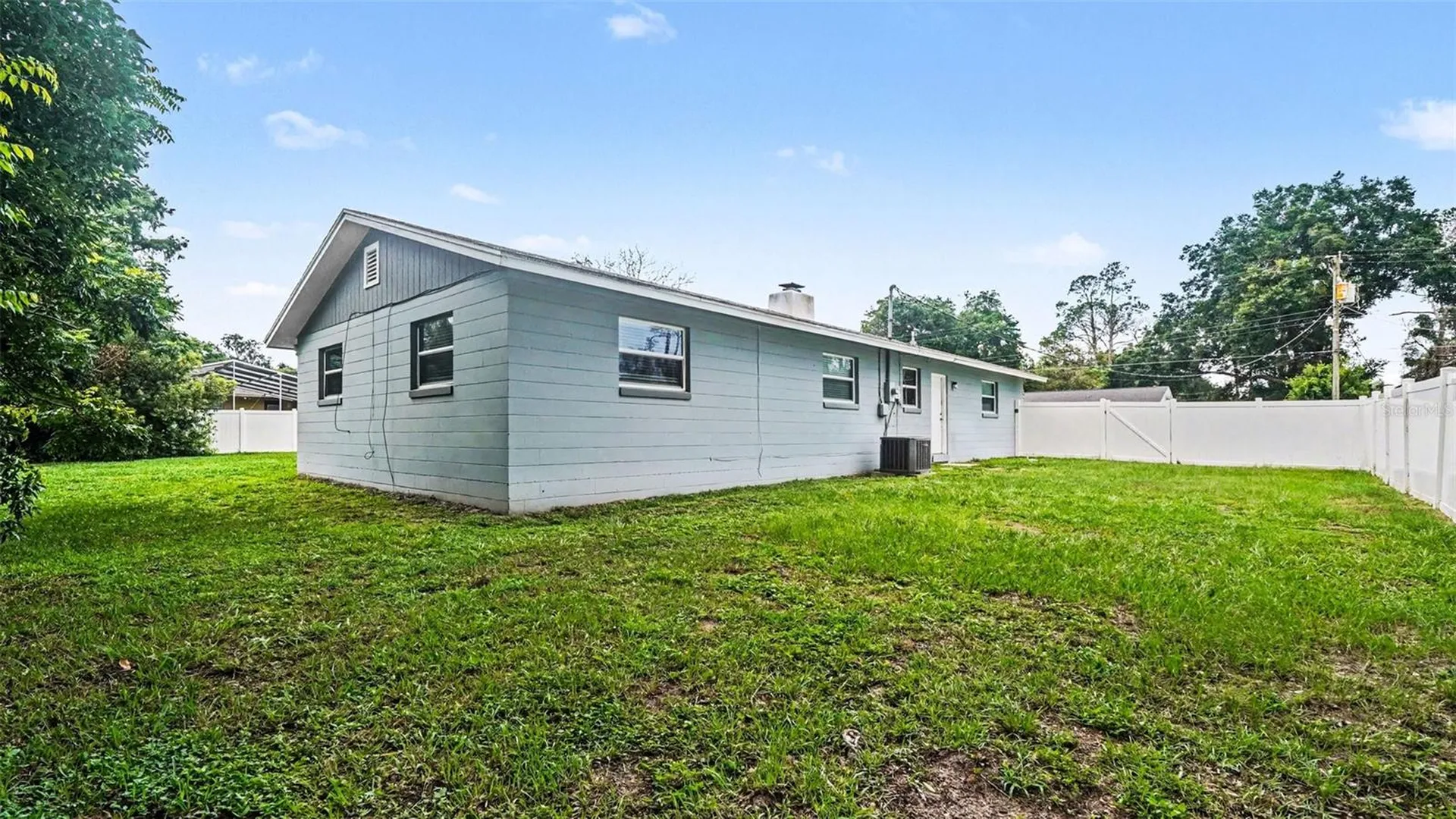 2135 NE 6th Place Ocala FL 34470
