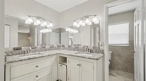 2135 NE 6th Place Ocala FL 34470