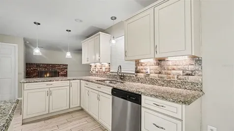 2135 NE 6th Place Ocala FL 34470