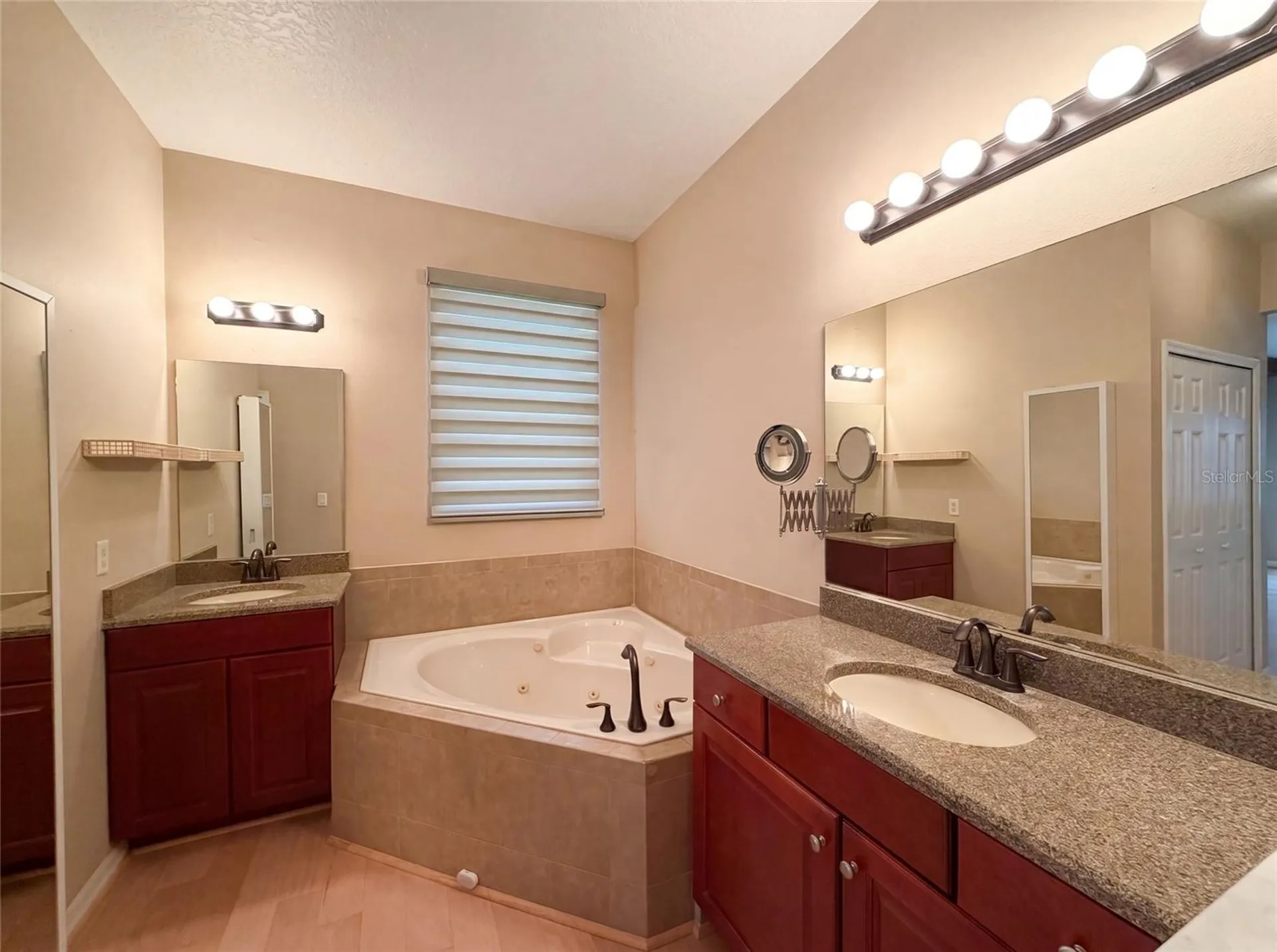 5605 Windsong Oak Drive Leesburg FL 34748