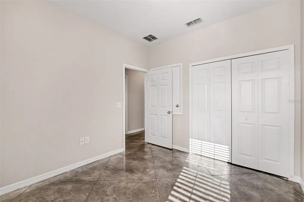 2865 Whispering Trails Drive Winter Haven FL 33884