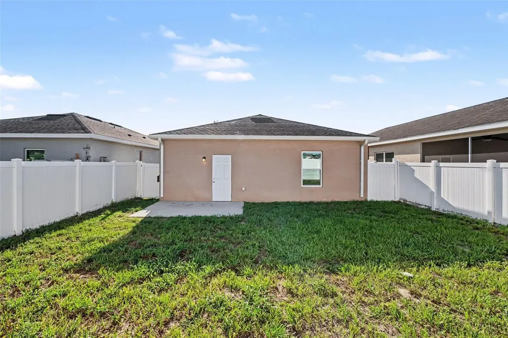 2865 Whispering Trails Drive Winter Haven FL 33884