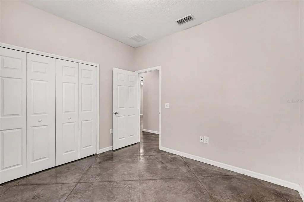 2865 Whispering Trails Drive Winter Haven FL 33884