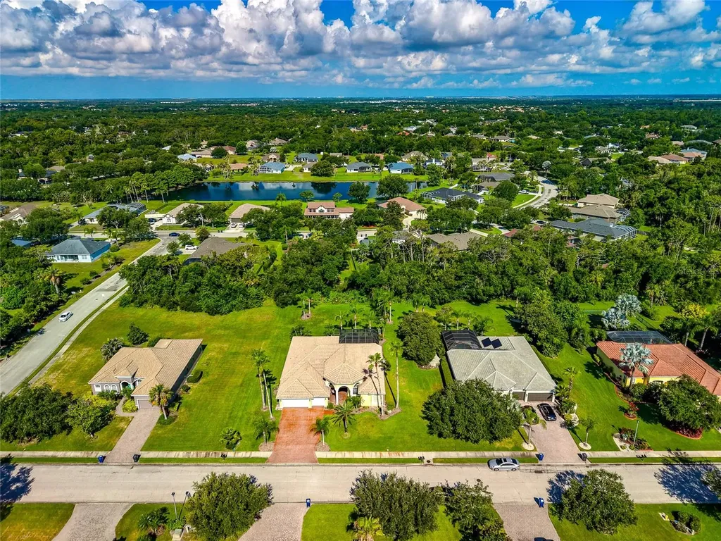 14711 2nd Avenue Circle NE Bradenton FL 34212