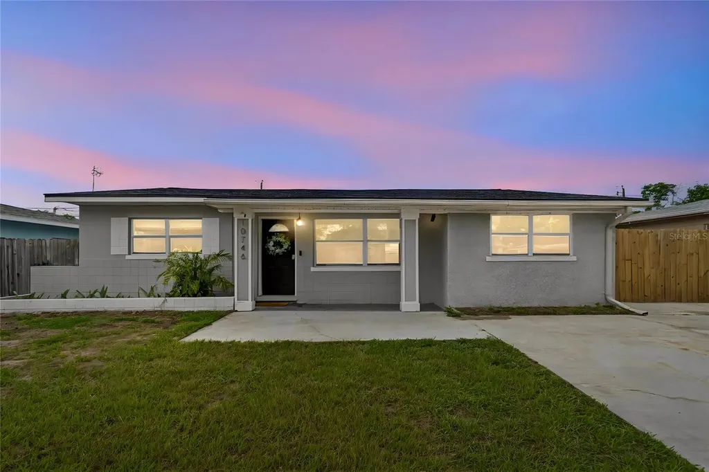 10746 109th Street Seminole FL 33778
