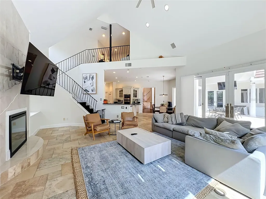 2204 Cairns Court Orlando FL 32835