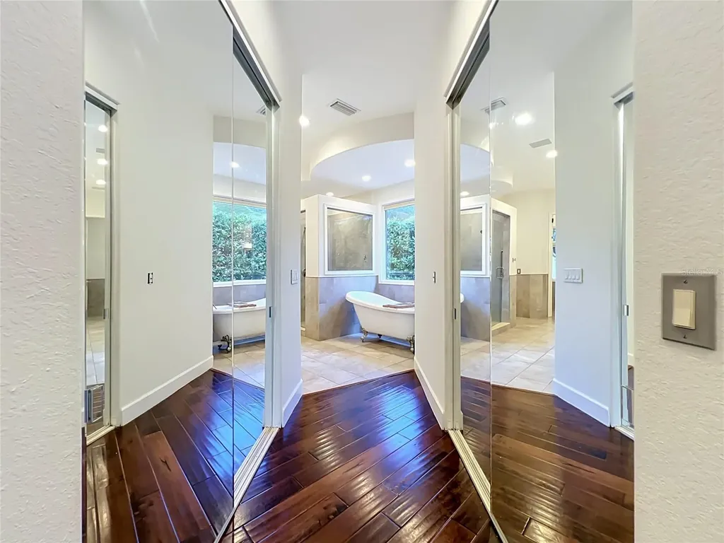 2204 Cairns Court Orlando FL 32835