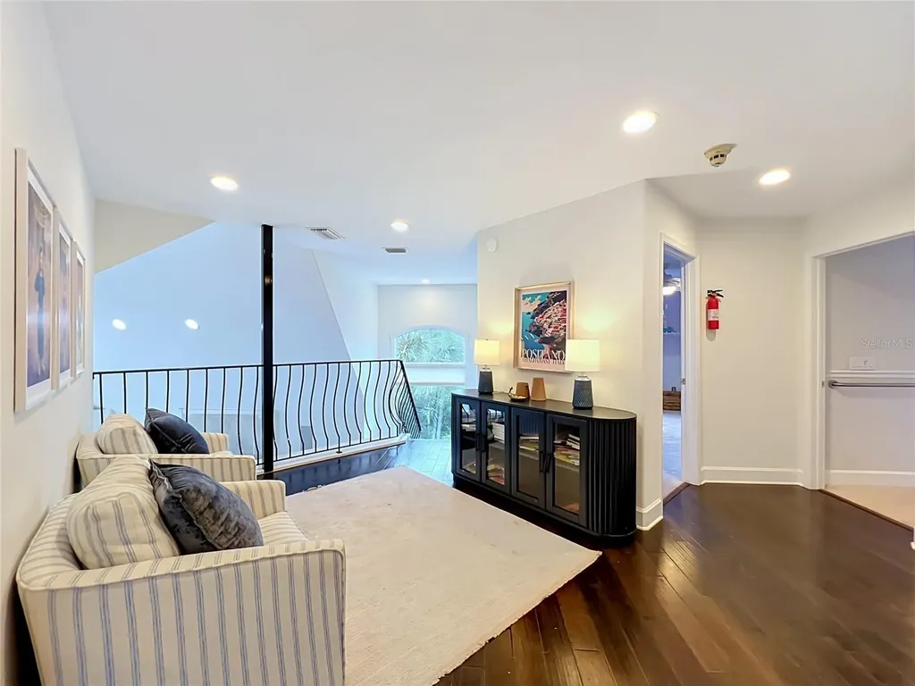 2204 Cairns Court Orlando FL 32835