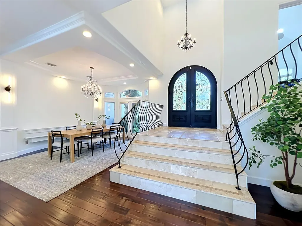 2204 Cairns Court Orlando FL 32835