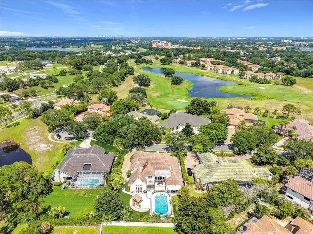 2204 Cairns Court Orlando FL 32835