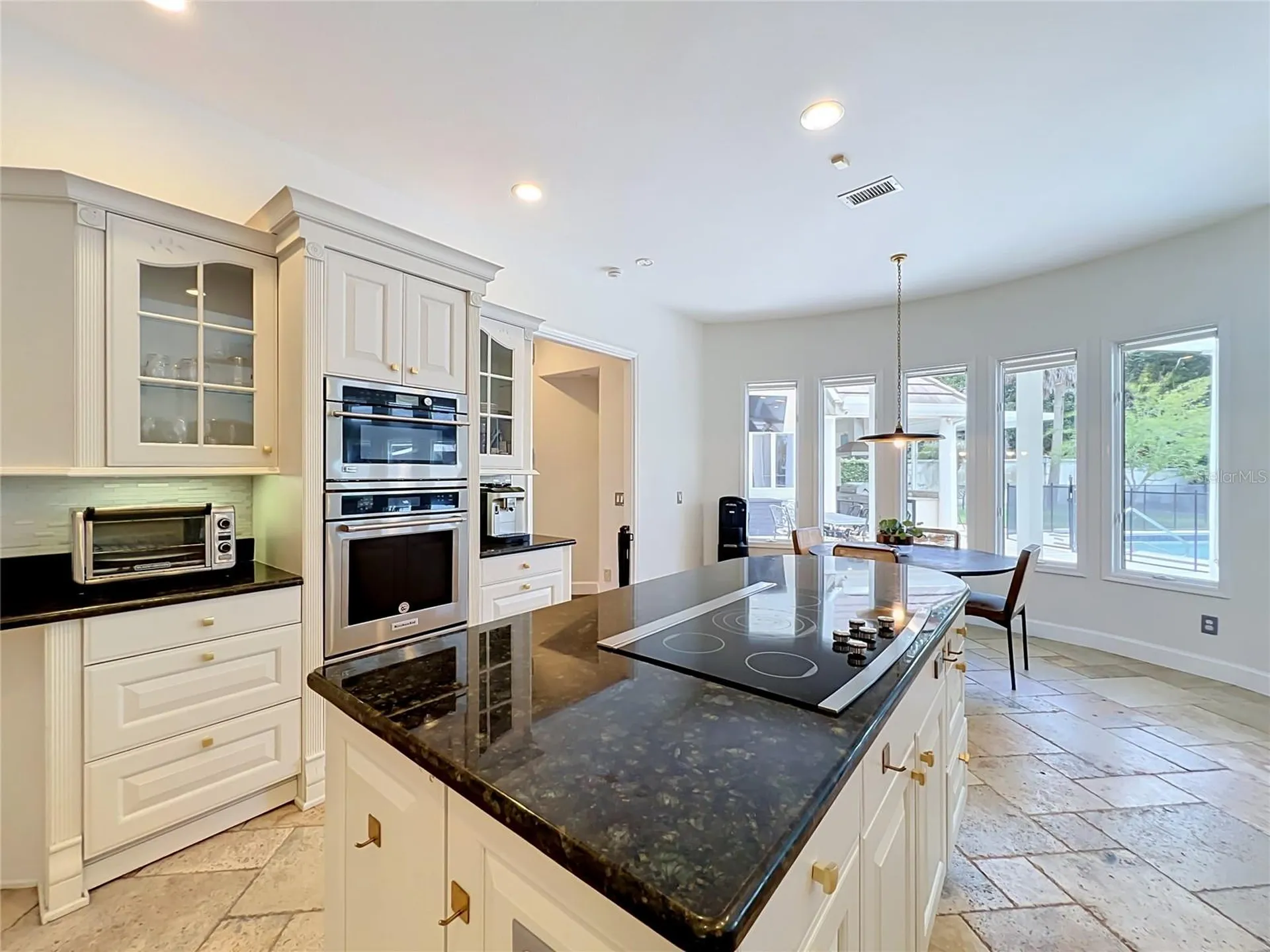 2204 Cairns Court Orlando FL 32835