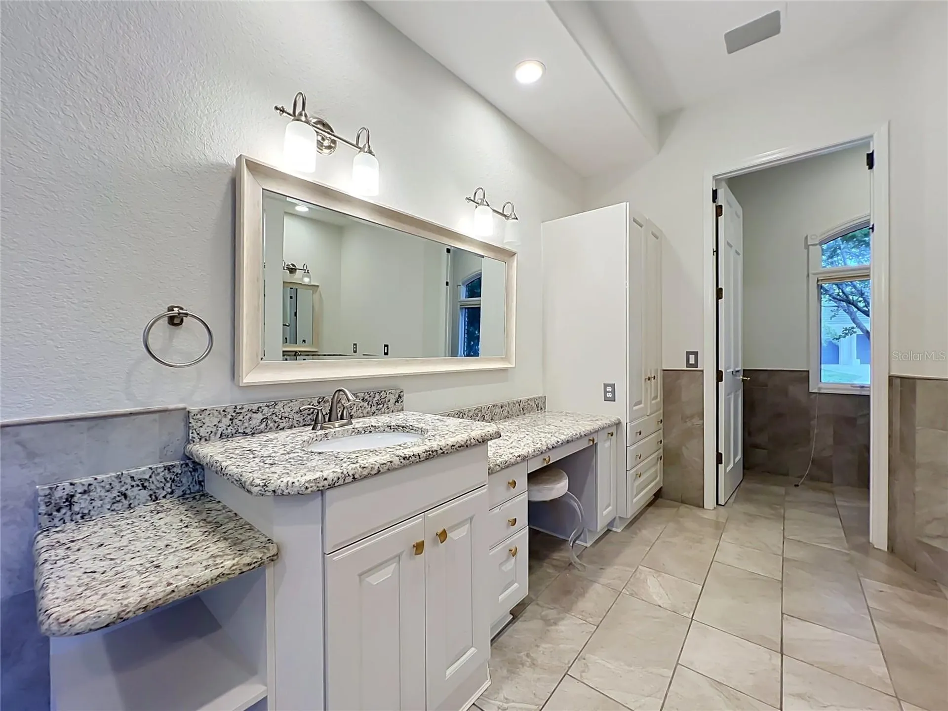 2204 Cairns Court Orlando FL 32835