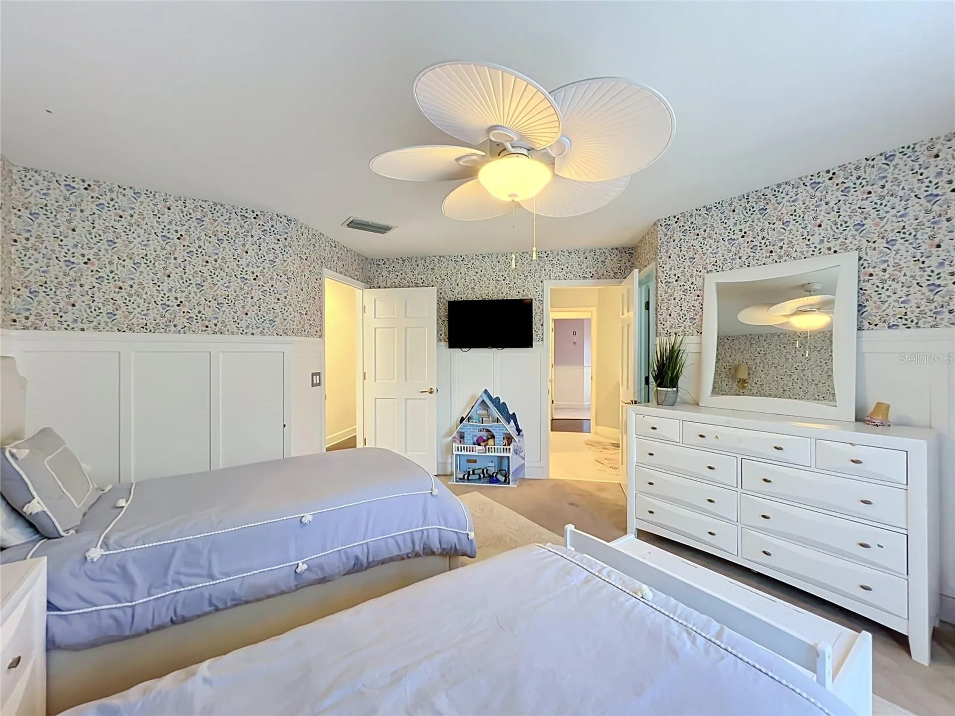 2204 Cairns Court Orlando FL 32835