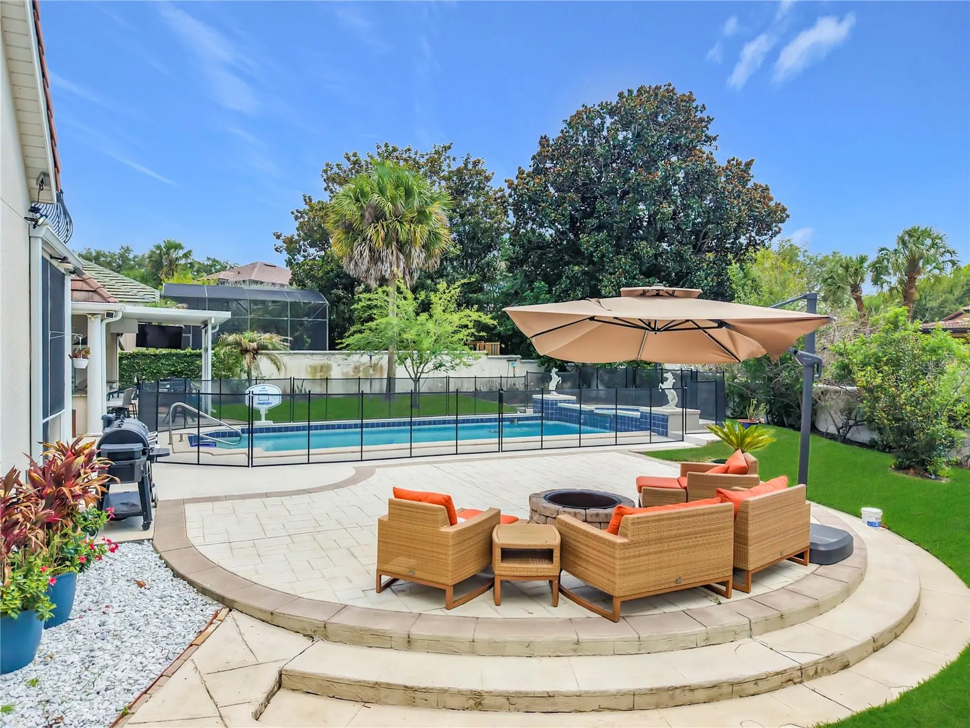 2204 Cairns Court Orlando FL 32835