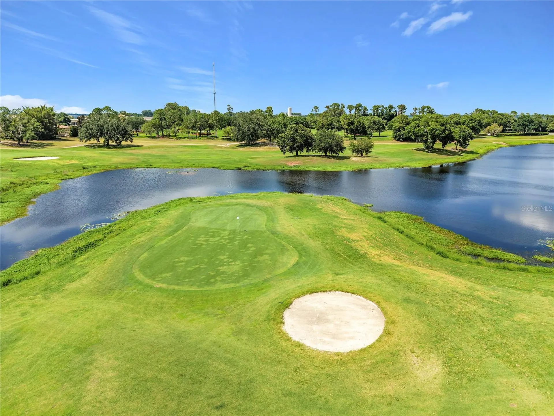 2204 Cairns Court Orlando FL 32835