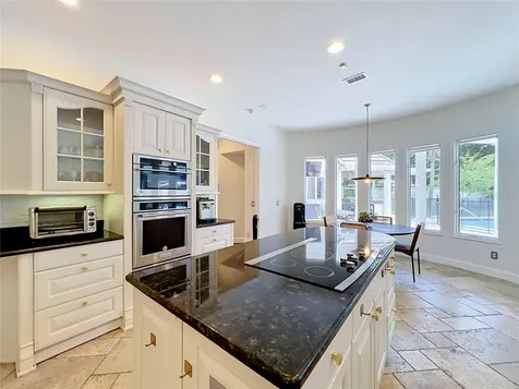 2204 Cairns Court Orlando FL 32835