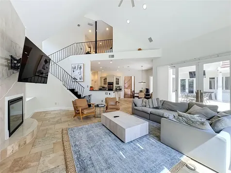 2204 Cairns Court Orlando FL 32835